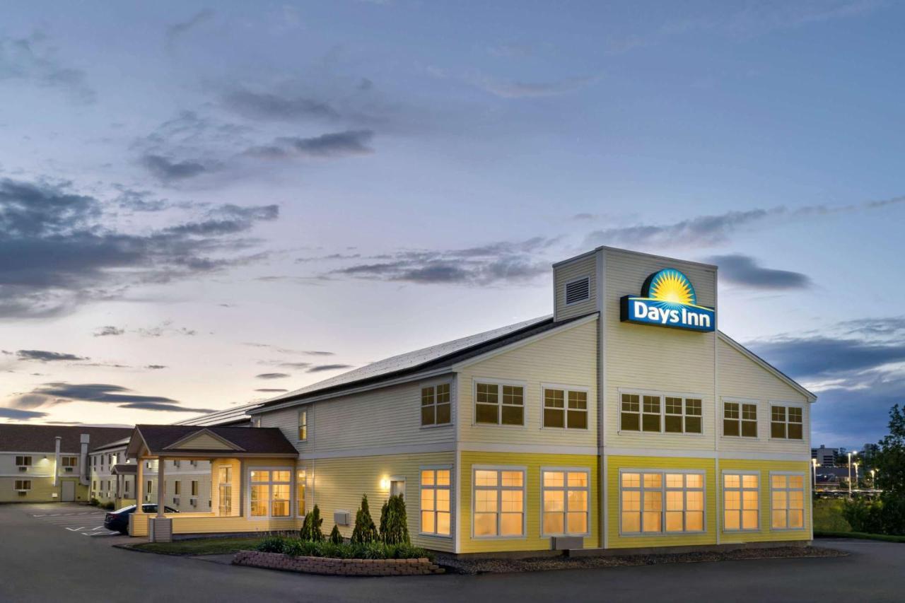 Days Inn By Wyndham Airport/Maine Mall South Portland Kültér fotó